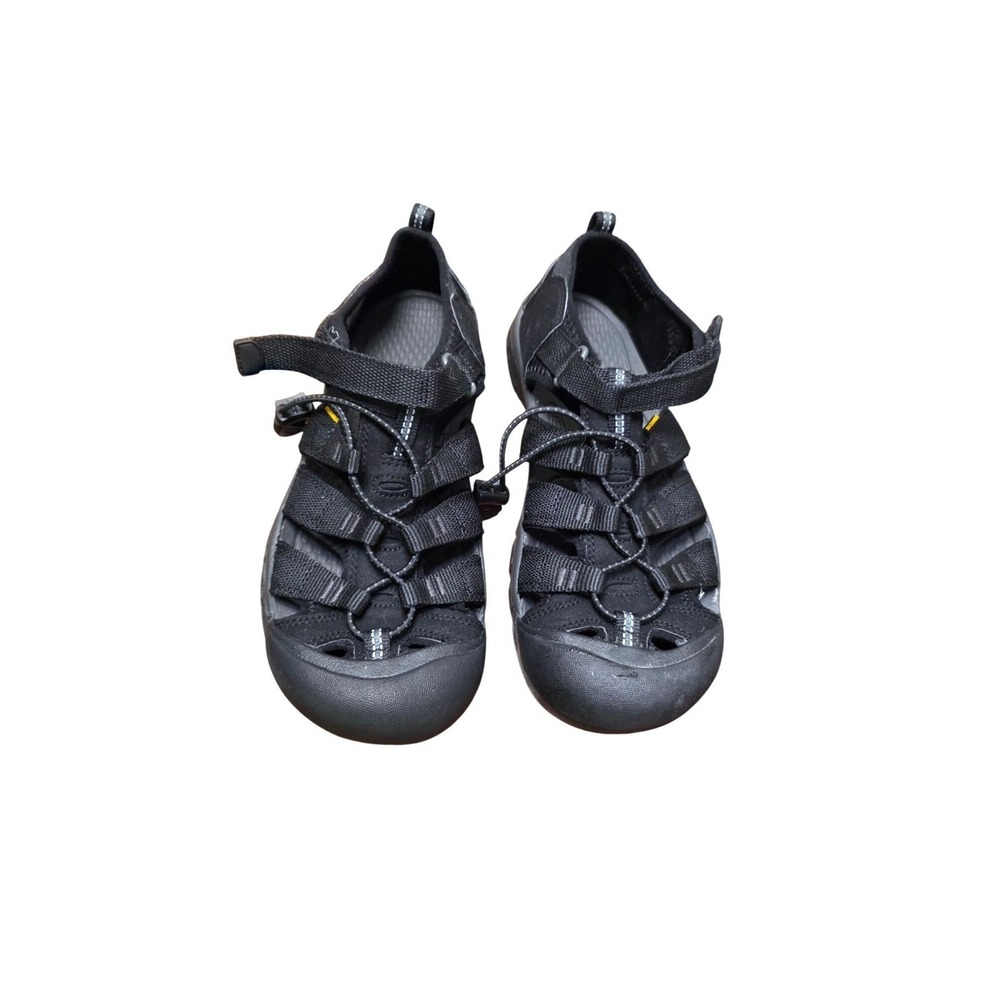 Keen Youth Black/Gray Hiking Beach Vacation Closed-Toe Sport Sandals Size 6